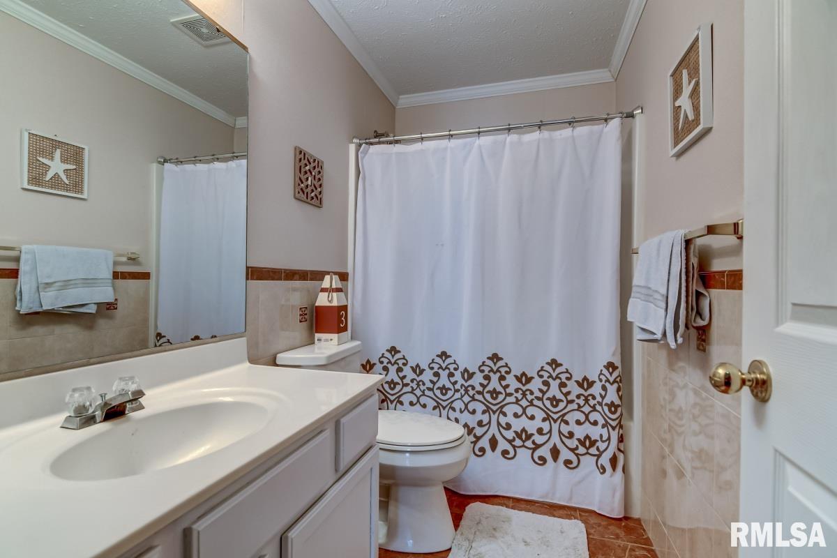 3701 Castle Hill Boulevard Springfield, IL 62712 - Photo 31 of 42 Gallery Image 31