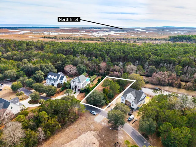 $399,000 | 302 Colony Club Drive, Georgetown, SC 29440