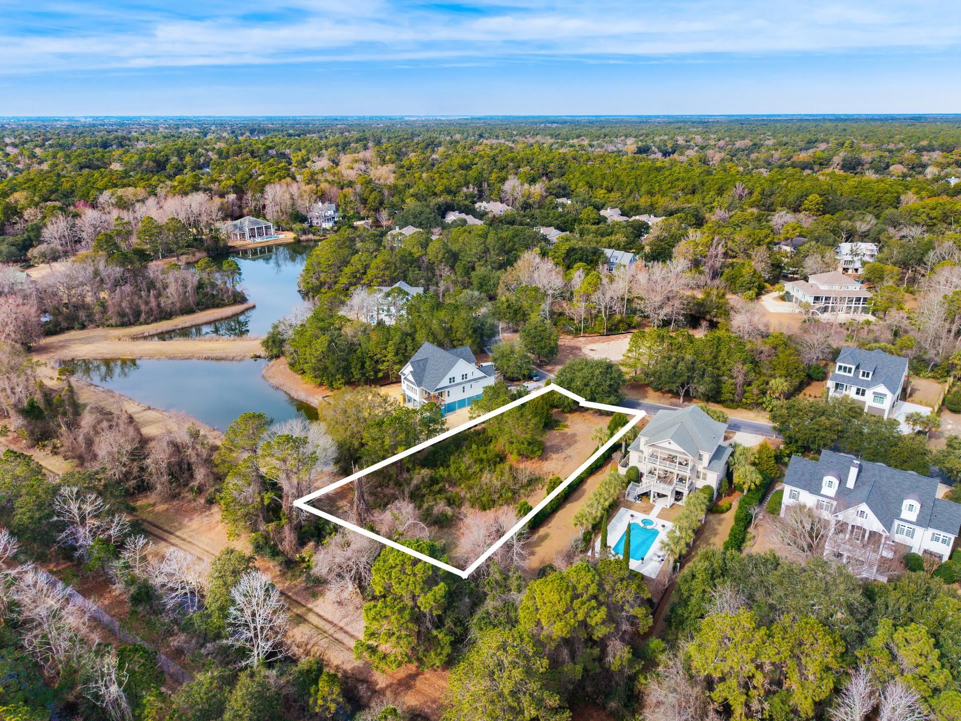 302 Colony Club Drive Georgetown, SC 29440 - Photo 4 of 23