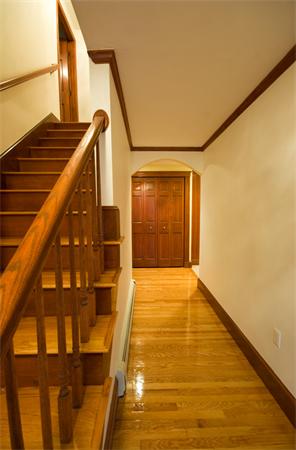 7 Nottingham Way Walpole, MA 02071 - Photo 3 of 29 Gallery Image 3