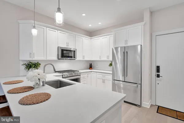 $610,000 | 575 South Goddard Boulevard, Unit 504, King of Prussia, PA 19406