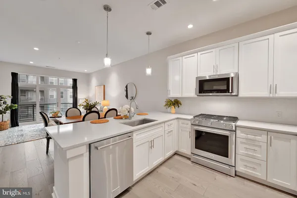 $610,000 | 575 South Goddard Boulevard, Unit 504, King of Prussia, PA 19406