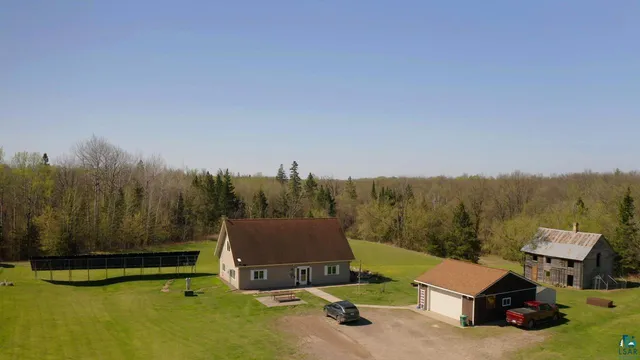 $474,000 | 10362 Arkola Road, Meadowlands, MN 55765