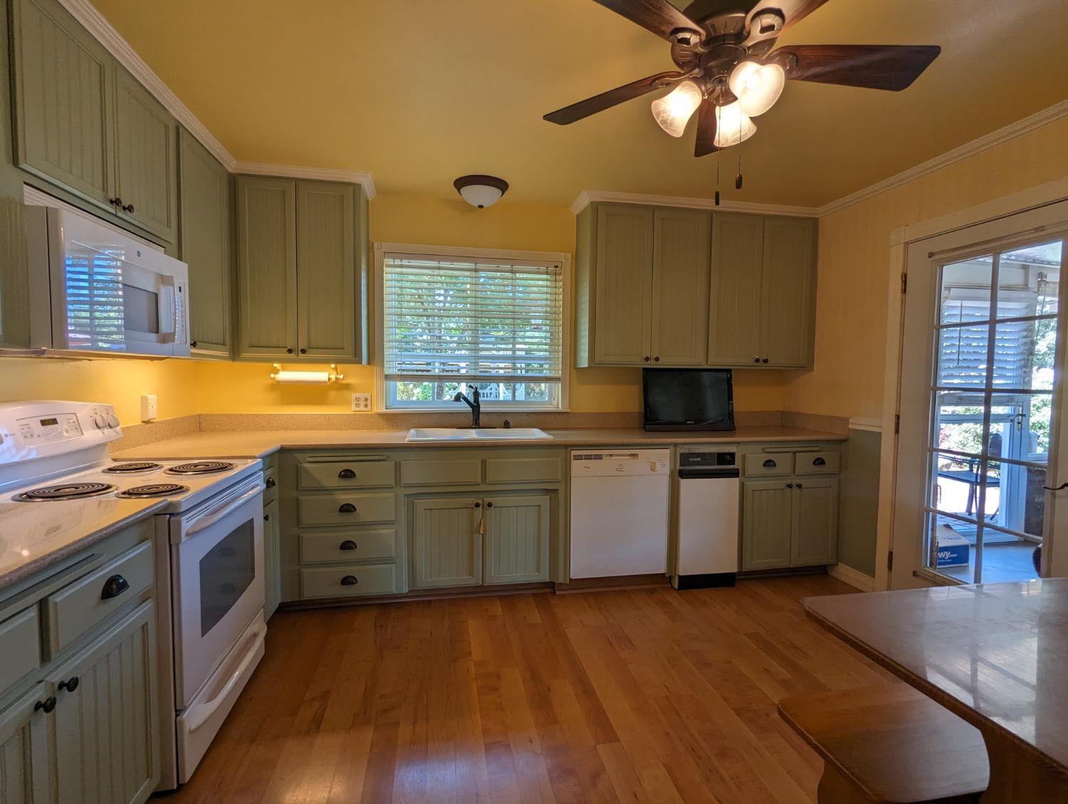 17938 Wabash Road Madera, CA 93638 - Photo 8 of 32 Gallery Image 8