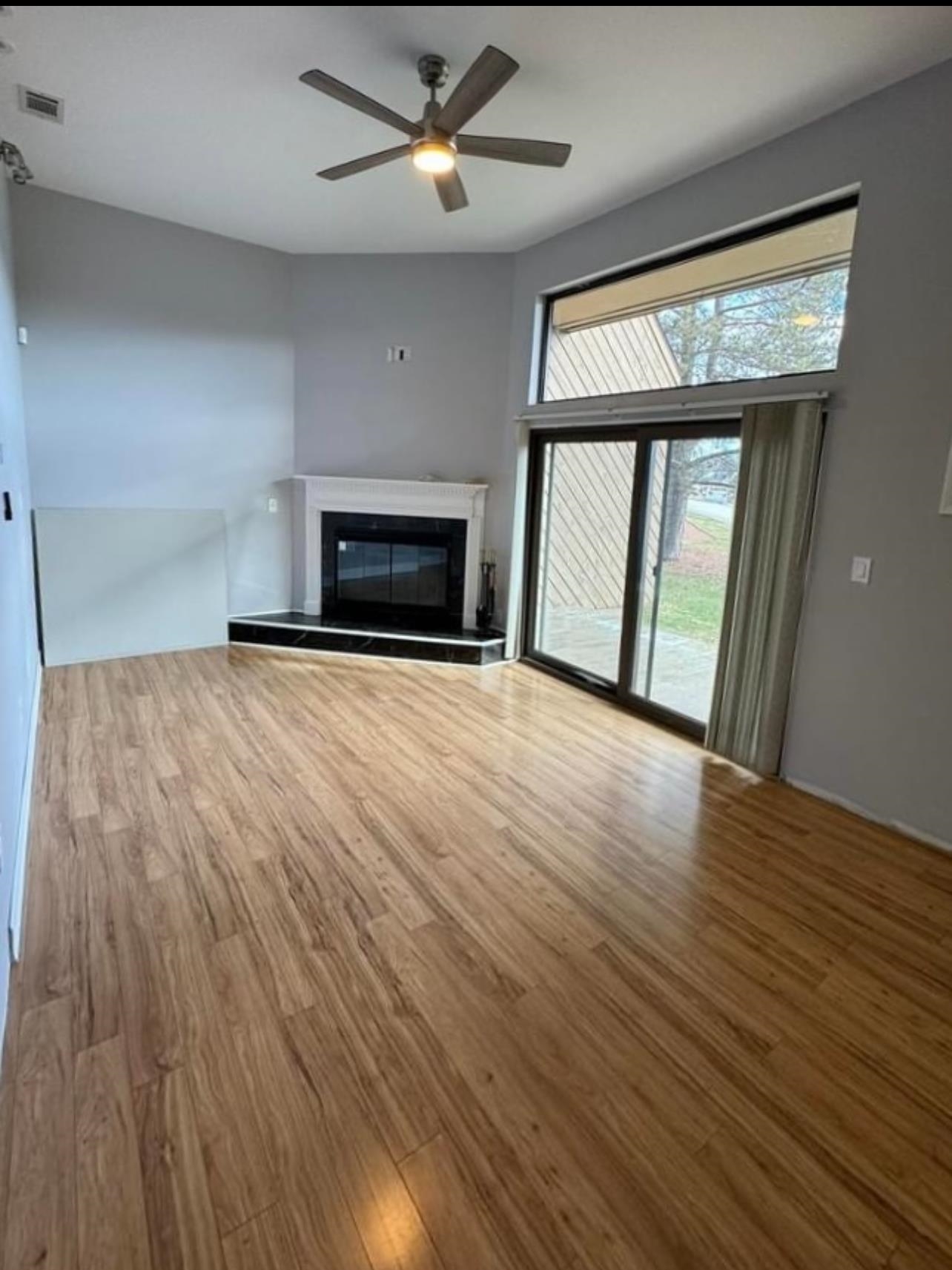 1 Clinton Court, Unit 1 Merrimack, NH 03054 - Photo 10 of 17
