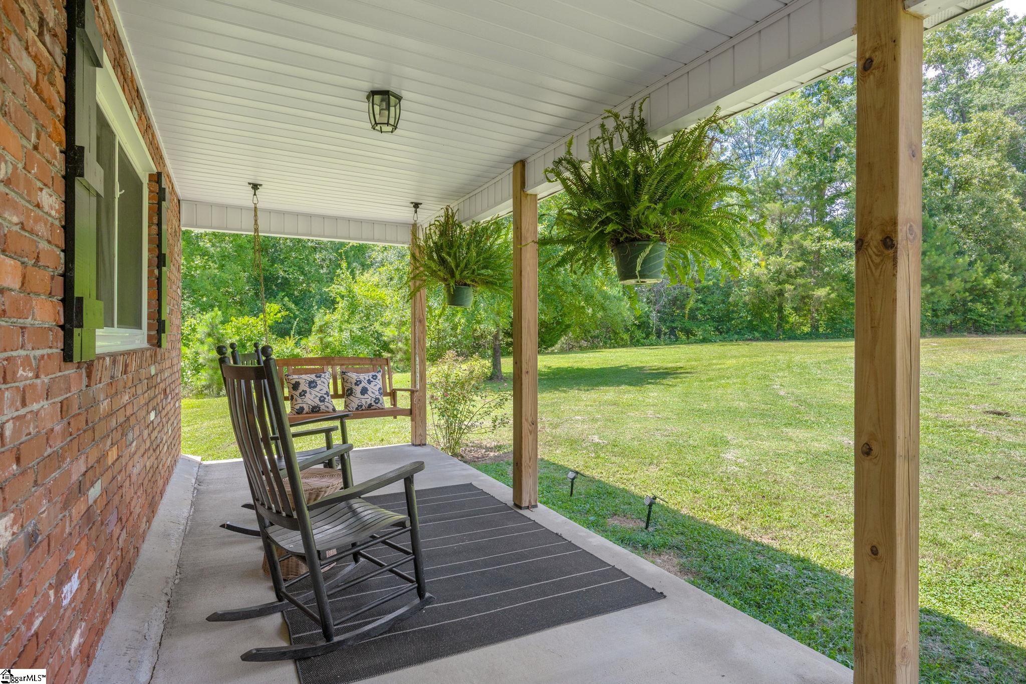 5283 Indian Creek Road Kinards, SC 29355 - Photo 8 of 40