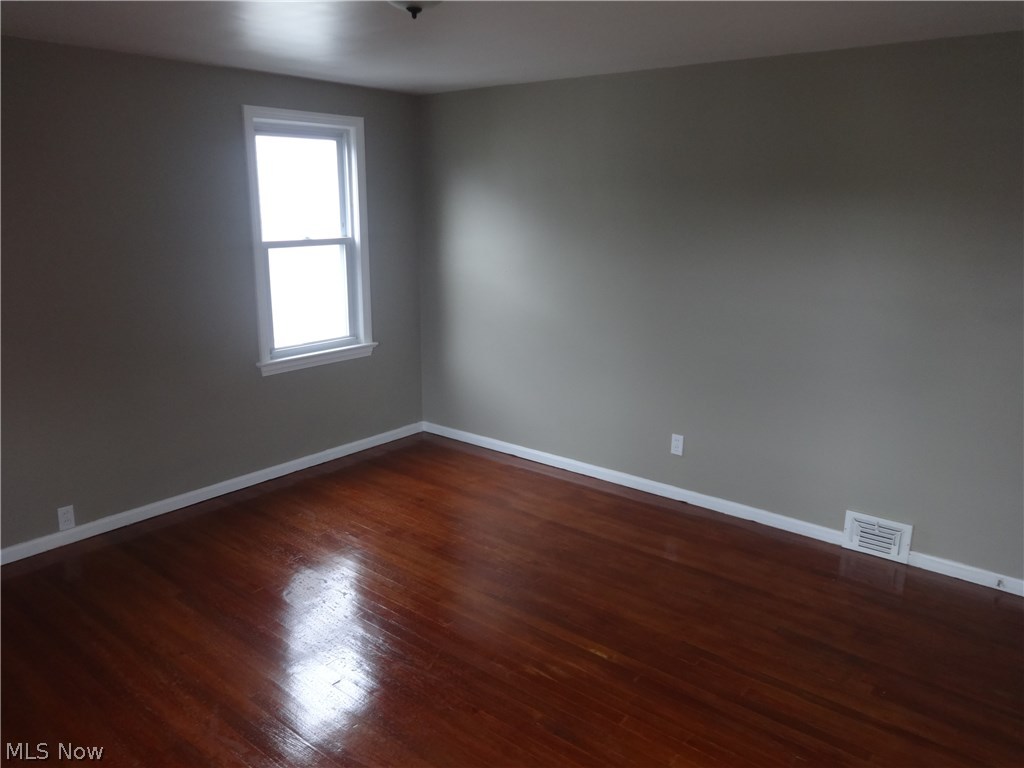 4078 Bushnell Road University Heights, OH 44118 - Photo 19 of 35