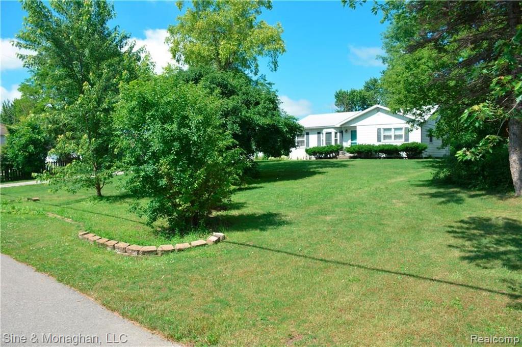 1872 River Road St. Clair, MI 48079 - Photo 18 of 26 Gallery Image 18