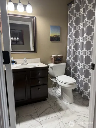 $359,999 | 1324 South Cougar Drive, Moses Lake, WA 98837