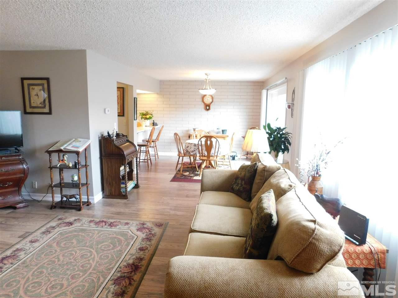 4020 Ruth Court Reno, NV 89509 - Photo 5 of 23 Photo 5