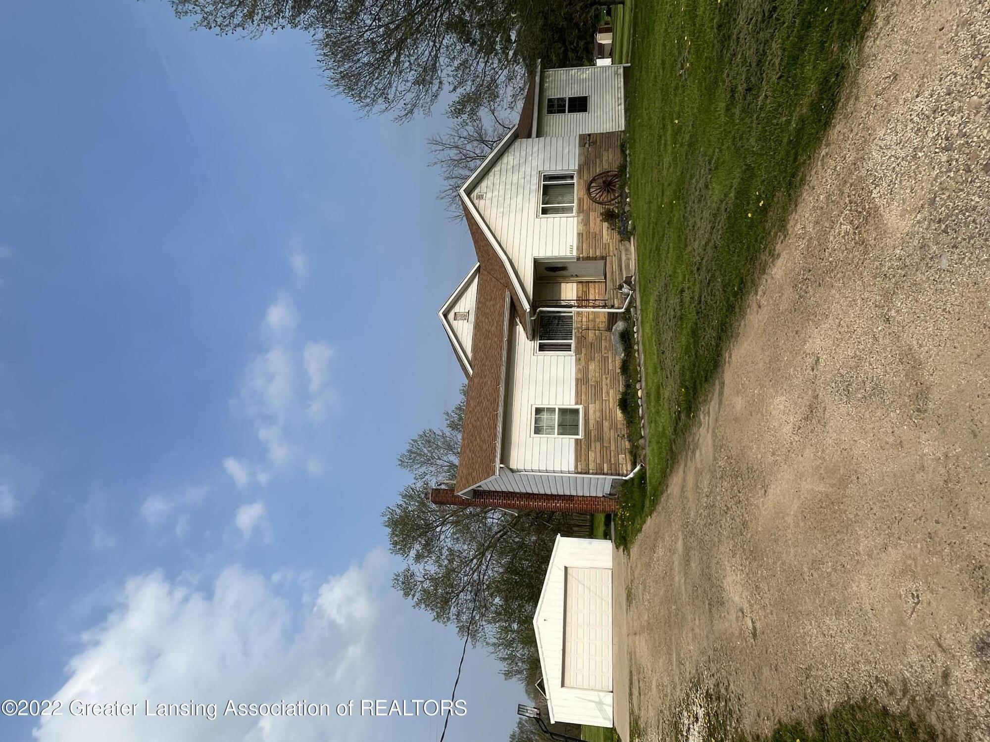 6684 Brookfield Road Charlotte, MI 48813 - Photo 1 of 18 6684 Brookfield Rd