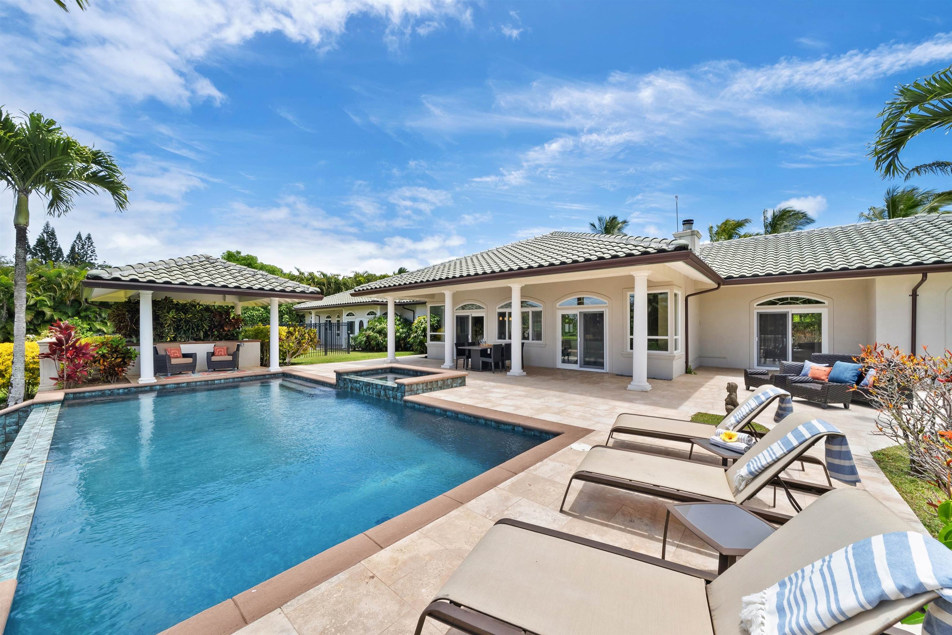 20 Kapuaimilia Place Haiku, HI 96708 - Photo 14 of 50