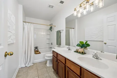 $284,900 | 1345 Bell Road, Unit 320, Antioch, TN 37013