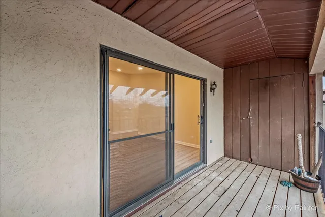 $179,000 | 21w400 North Avenue, Unit 58, Lombard, IL 60148