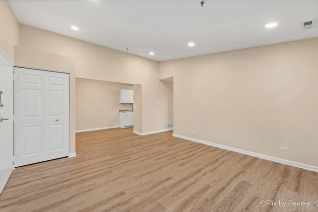 $179,000 | 21w400 North Avenue, Unit 58, Lombard, IL 60148