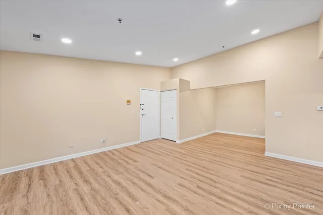 $179,000 | 21w400 North Avenue, Unit 58, Lombard, IL 60148