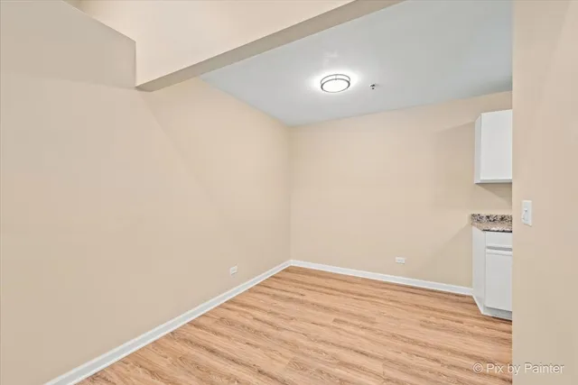 $179,000 | 21w400 North Avenue, Unit 58, Lombard, IL 60148