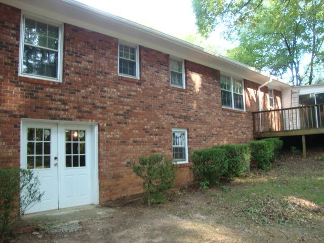 410 Quincy Road Seneca, SC 29678 - Photo 7 of 36 Gallery Image 7