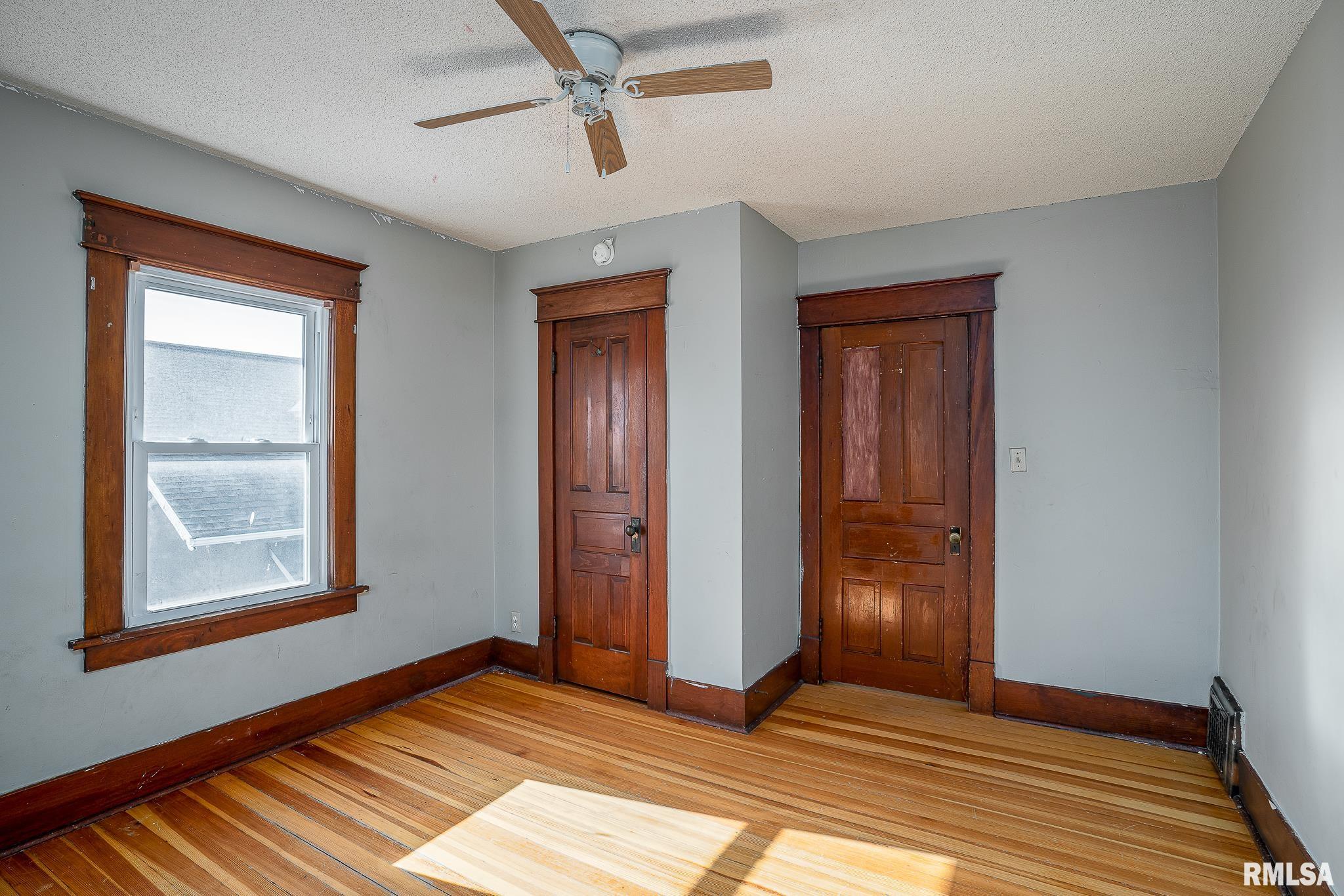 1441 10th Street Moline, IL 61265 - Photo 19 of 23 Gallery Image 19