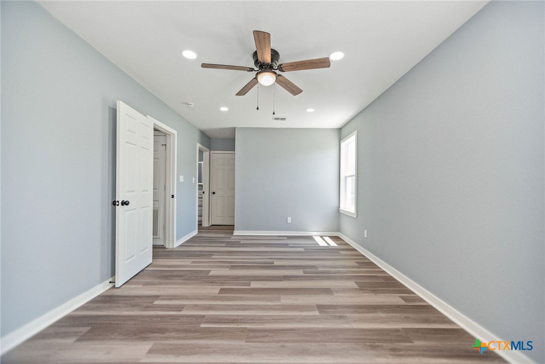 210 Travis Street Port Lavaca, TX 77979 - Photo 16 of 28