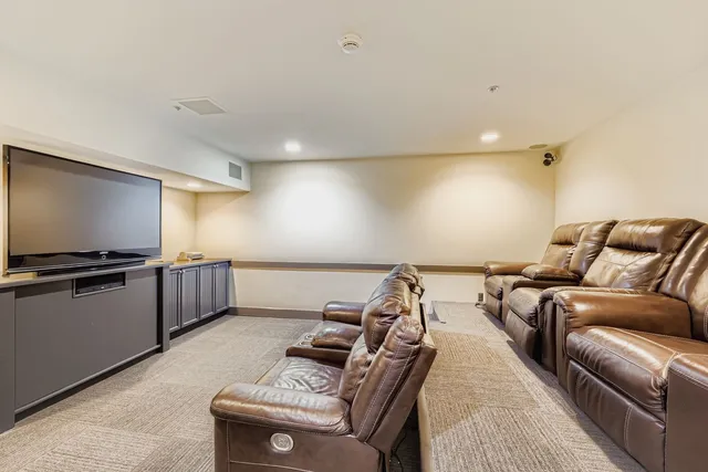 $995,000 | 53 Hunki Dori Court, Unit 8905, Keystone, CO 80435