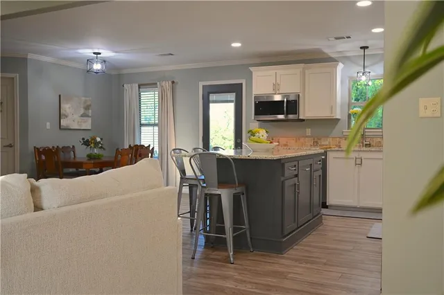 $299,000 | 118 Oakwood Drive, Effie, LA 71331