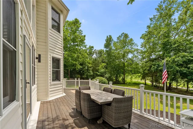 $925,000 | 7 Lost Spike Court, Camdenton, MO 65020