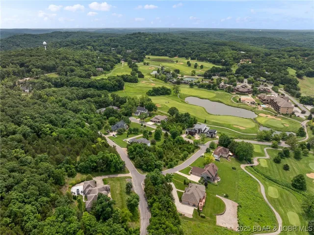 $925,000 | 7 Lost Spike Court, Camdenton, MO 65020