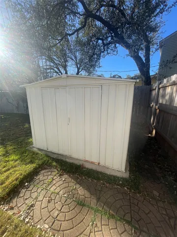 $2,650 | 11413 Toledo Drive, Austin, TX 78759