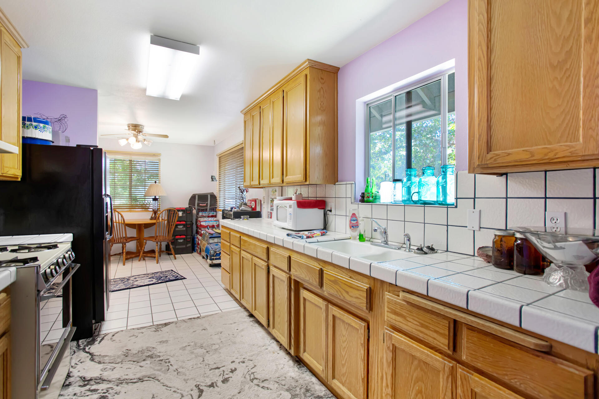 22712 Rovern Ranch Road Palo Cedro, CA 96073 - Photo 20 of 50 Guest House - Kitchen