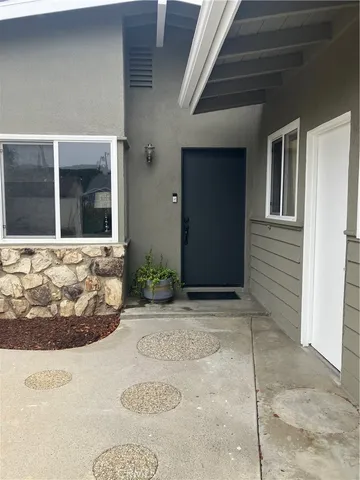 $1,025,000 | 6914 Andasol Avenue, Lake Balboa, CA 91406