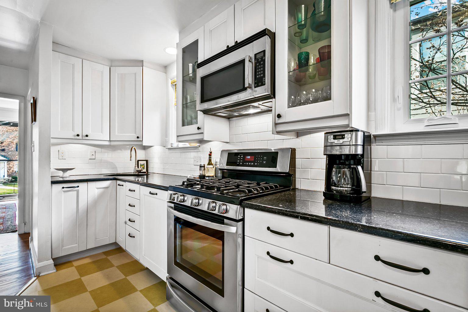 620 Overbrook Road Baltimore, MD 21212 - Photo 19 of 44 Kitchen