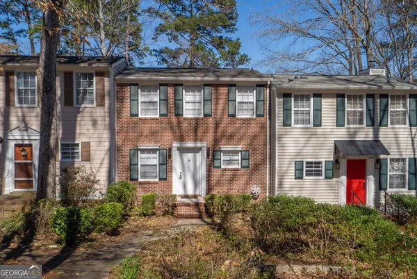 $349,500 | 384 Arrowhead Trail, Unit 2, Eatonton, GA 31024