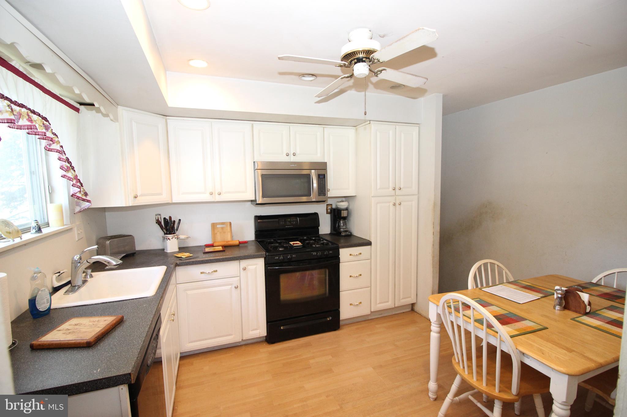 155 Waverly Road Southampton, PA 18966 - Photo 7 of 13 Gallery Image 7