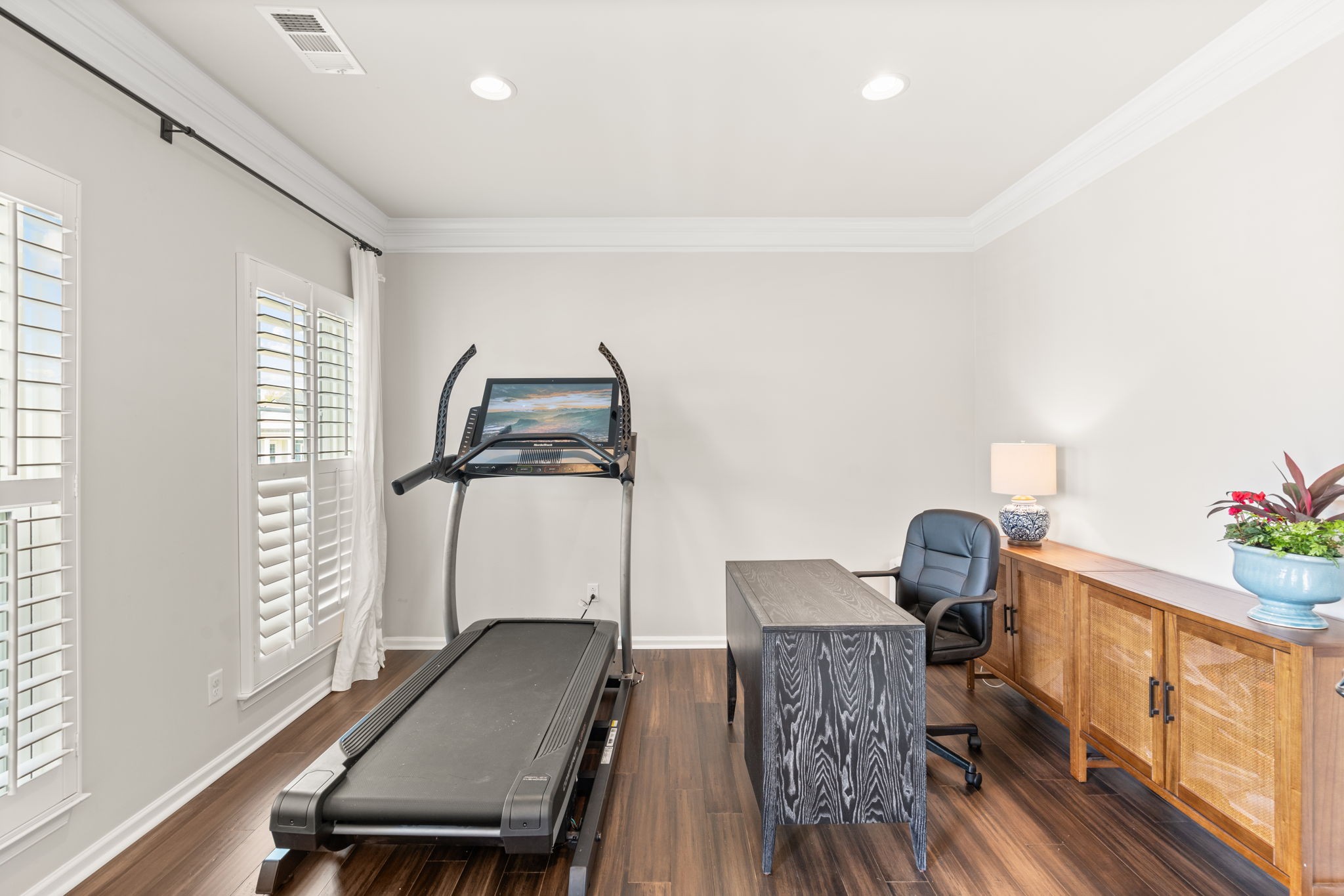 6050 Huntmere Avenue Franklin, TN 37064 - Photo 13 of 38