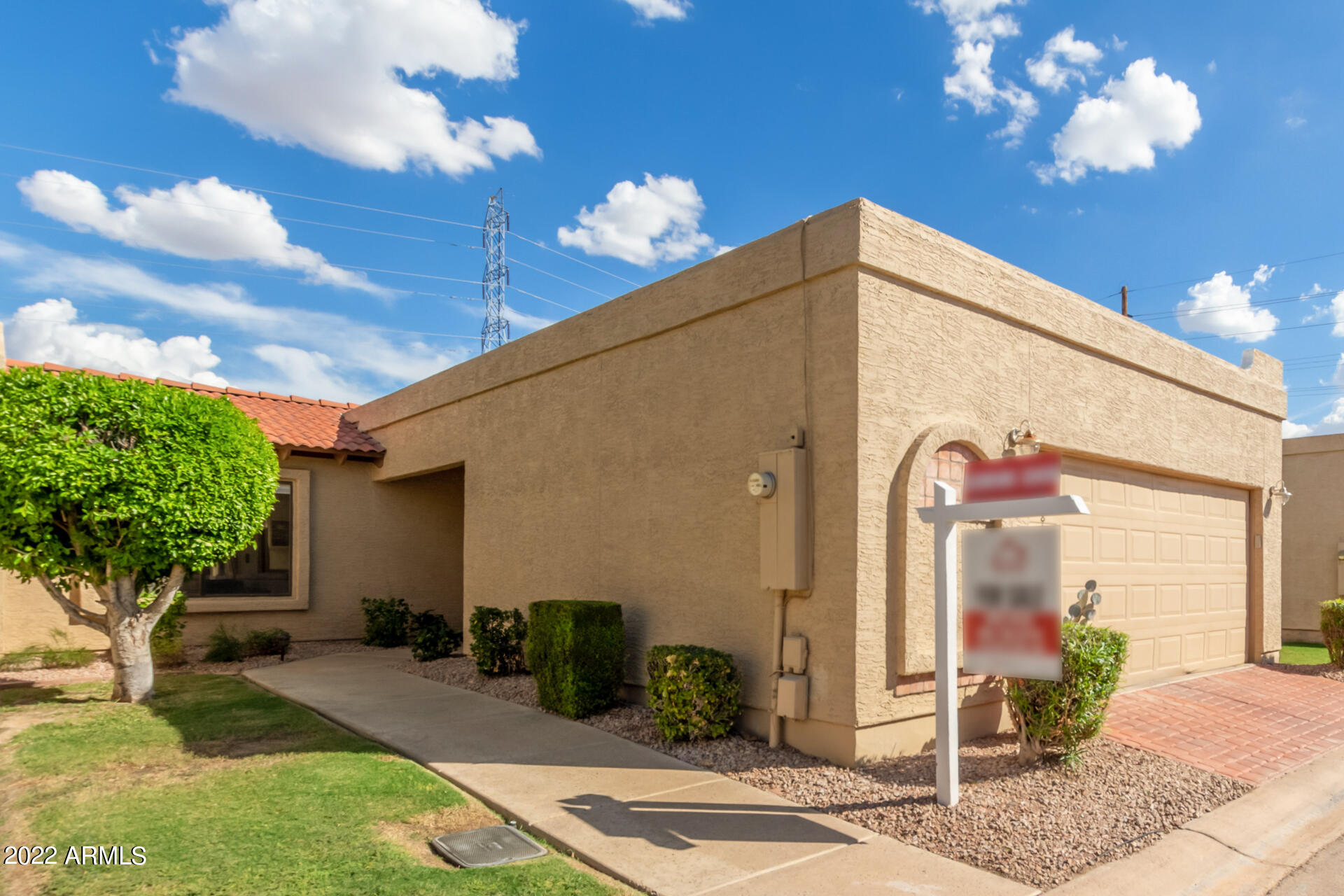 1360 East Brown Road, Unit 7 Mesa, AZ 85203 - Photo 2 of 60 4 - Brown