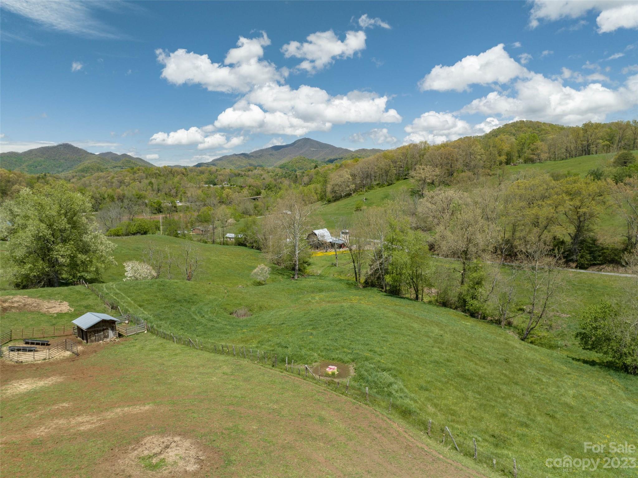 4 Sunny Hill Lane Clyde, NC 28721 - Photo 14 of 27 a view of a city