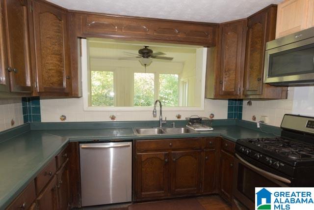 112 Gray Street Oxford, AL 36203 - Photo 2 of 49