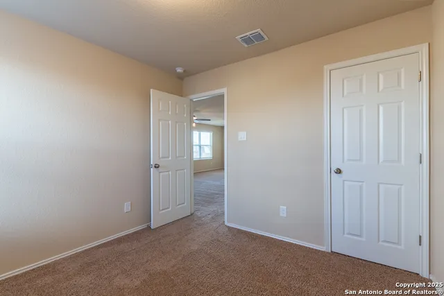 $1,800 | 7143 Mesa Cliffs, Converse, TX 78109