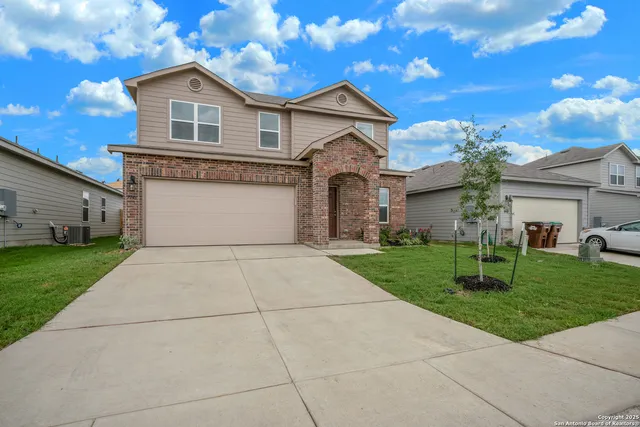 $1,800 | 7143 Mesa Cliffs, Converse, TX 78109