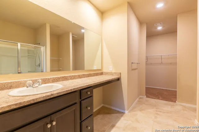 $1,800 | 7143 Mesa Cliffs, Converse, TX 78109