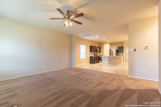 $1,800 | 7143 Mesa Cliffs, Converse, TX 78109