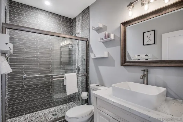 $2,650,000 | 5411 Lauretta Street, San Diego, CA 92110