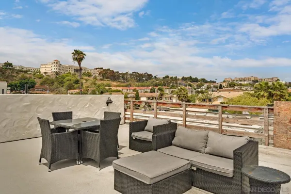 $2,650,000 | 5411 Lauretta Street, San Diego, CA 92110
