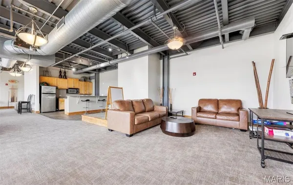 $145,000 | 2323 Locust Street, Unit 411, St. Louis, MO 63103