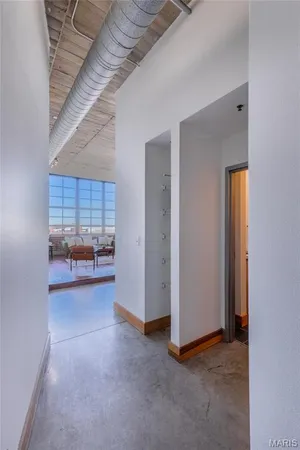 $145,000 | 2323 Locust Street, Unit 411, St. Louis, MO 63103