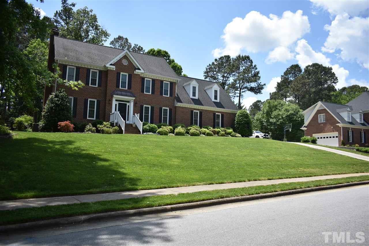 6105 Wilkinsburg Road Raleigh, NC 27612 - Photo 3 of 23