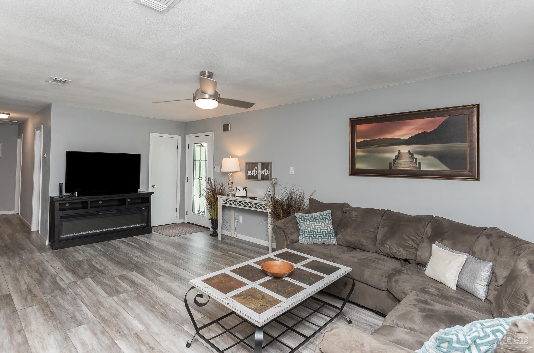 7637 Marshall Road Milton, FL 32583 - Photo 9 of 44 Gallery Image 9