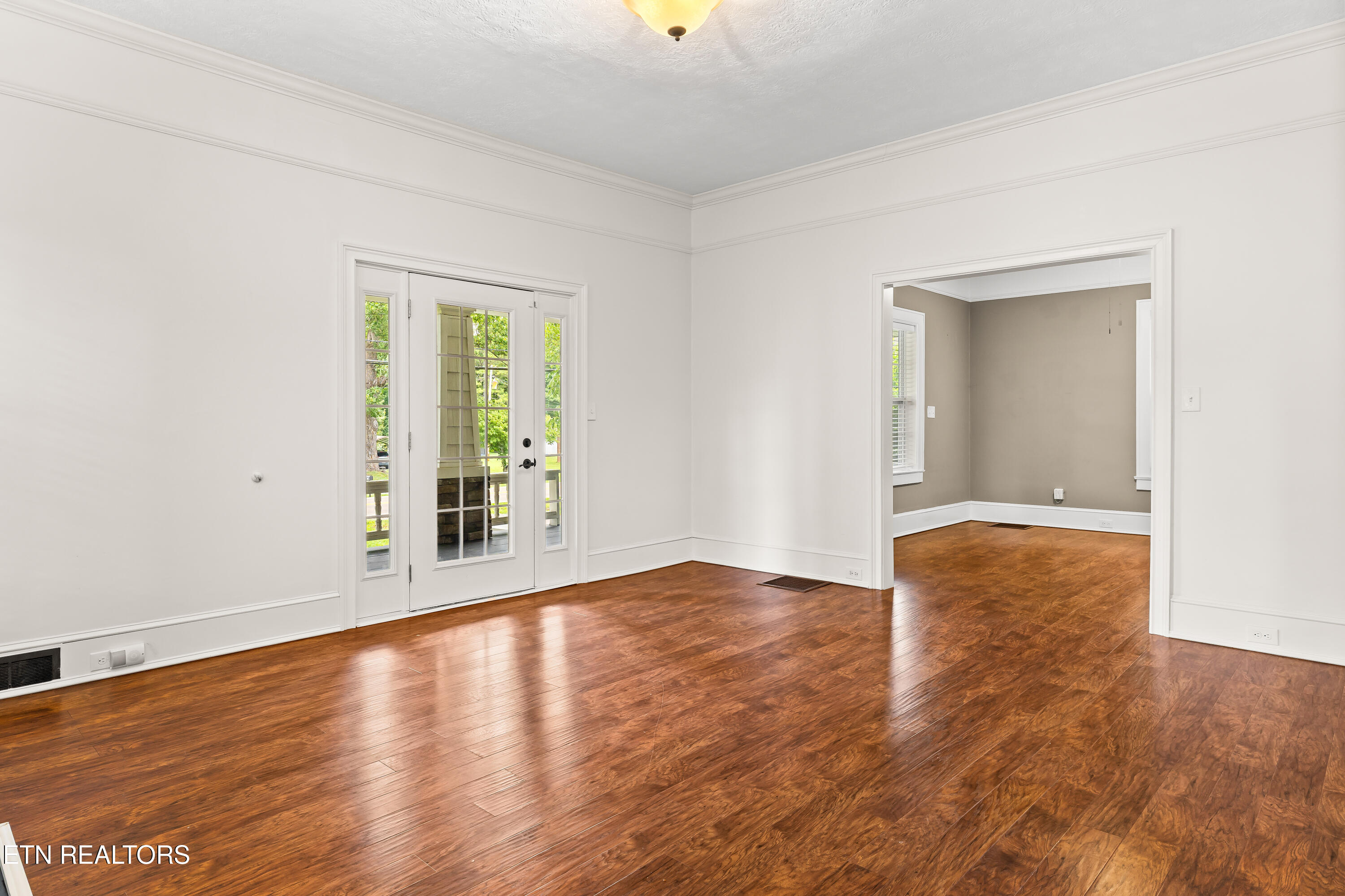 1014 Sevierville Road Maryville, TN 37804 - Photo 9 of 52 1014SeviervilleRd-5