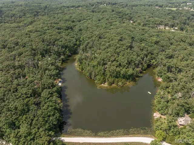 $399,900 | 357 Seebrook Lake Drive, Innsbrook, MO 63390